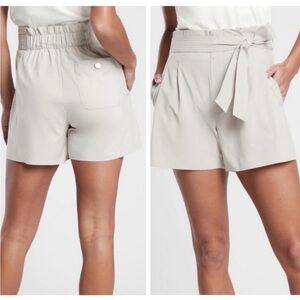 Athleta Skyline II shorts size 10 tan